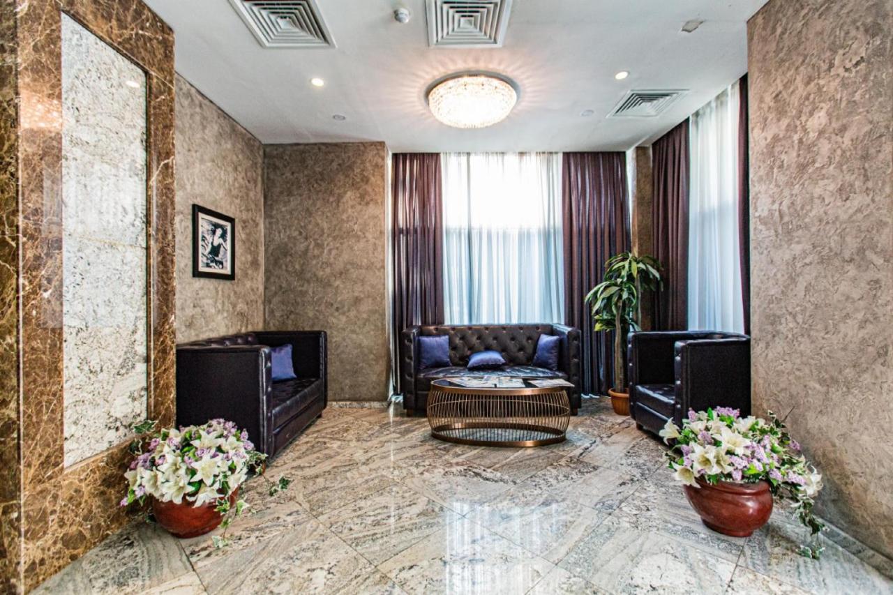 אלמטי Shera Park Boutique Hotel מראה חיצוני תמונה